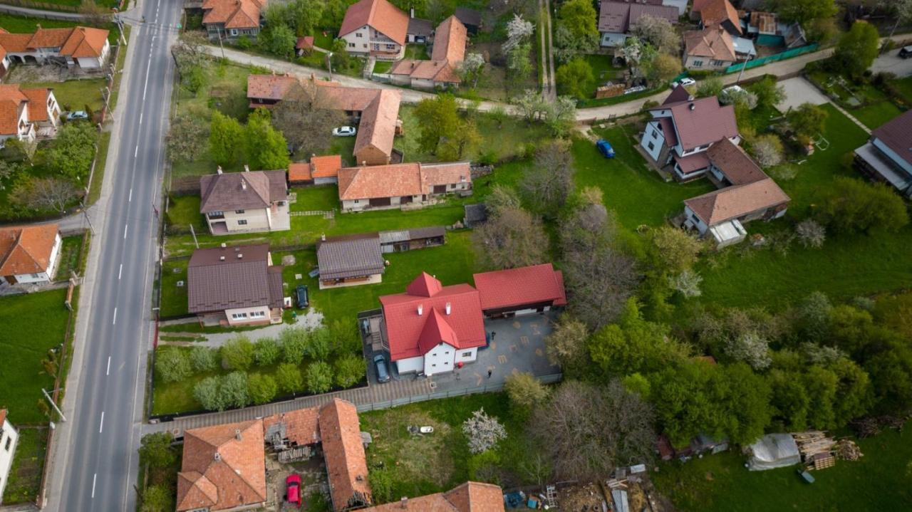 Amedeia Hotell Bran  Exteriör bild