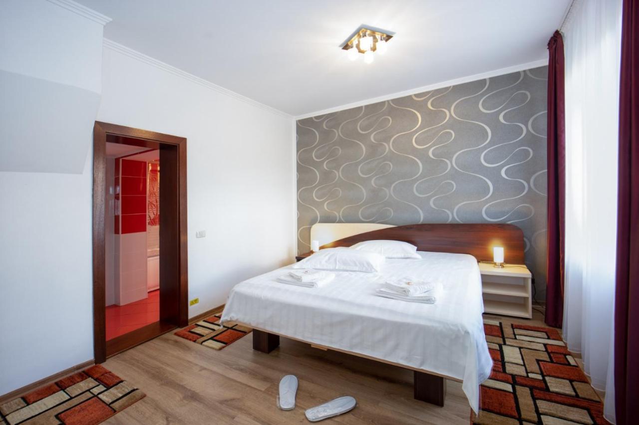 Amedeia Hotell Bran  Exteriör bild