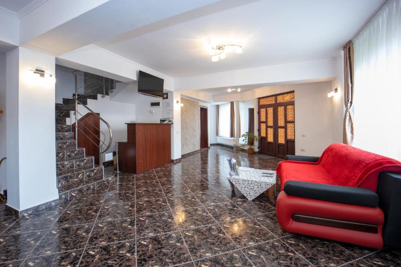 Amedeia Hotell Bran  Exteriör bild